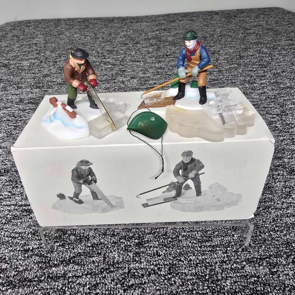 Department 56 Heritage Village Blue Star Ice 2 Harvesters 56502 Repaired W/ Box